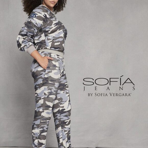 Sofia Vegara Evil Eye Blue/Gray Camo Jogger/Sweatshirt Set Women's Size Medium - Picture 12 of 13